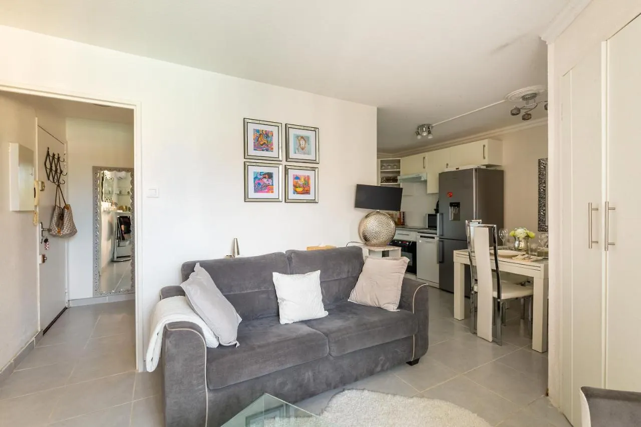 Appartement Le Sakharov à Fréjus